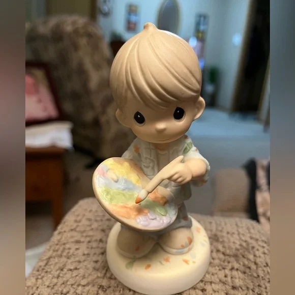 Gothic Cuties Precious Moments Handpainted Paint a Rainbow Boy - Picture 6 of 6